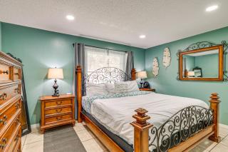 2-Home Nature Coast Retreat Near 3 Sisters Springs - 2