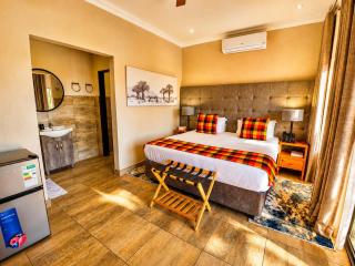 Tembo Guest Lodge - Hazyview - 0