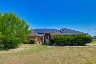 Swim, Grill & Relax! Copperas Cove Family Home - 6