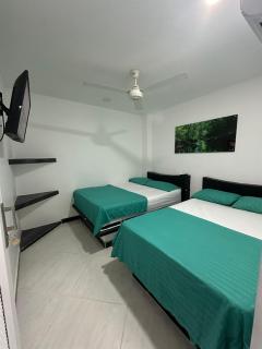 Apartamento cerca a Nápoles con balcón - 5