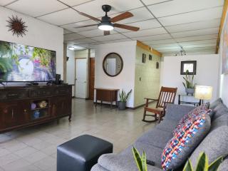 Casa Completa en Merliot con AC y Parqueo Privado - 9