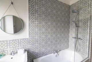 Dale Cottage - Sleeps 6, Cosy Terrace House - 2