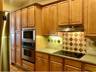 Beautiful North Decatur Townhouse - 1