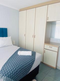 Wairos at Toledo Apartments - 6