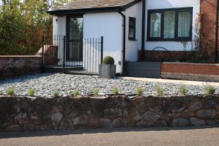 Exeter, Modern 3 double bedrooms, 3 bathrooms, with free parking - 1