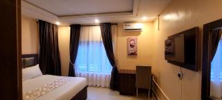 Excellent Eagle Hotel & Suites - 1