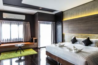 Cresco Hotel Buriram - Buri Ram - 3