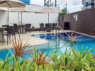 PC205 - Flat no Centro com piscina 50m da Praia - 0