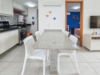 PC205 - Flat no Centro com piscina 50m da Praia - 2