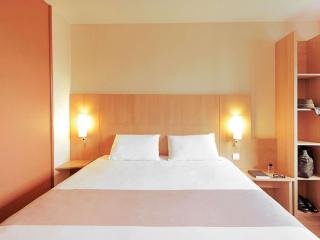 ibis Charleroi Centre Gare - 6