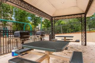 French Quarter Resort - 2