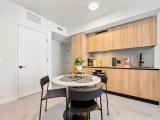 First 1406 Bright and Modern Downtown Miami - 2