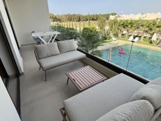 Sadia Beach & Pool Luxury Apartment - 0