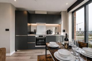 City Penthouse - Roof Terrace & Free Parking - 6