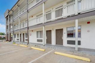 Memphis 1 Extended Stay near airport I 240, TN - 6