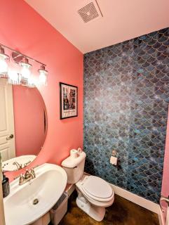 Spacious 3-Story West End Condo | Free Garage Parking for 2 | Walk to Vanderbilt & Music Row - 1
