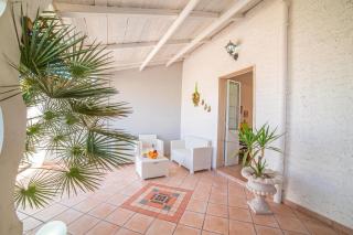 Rusciu Te Lu Mare Apartment with Terrace & Garden - Happy Rentals - 8