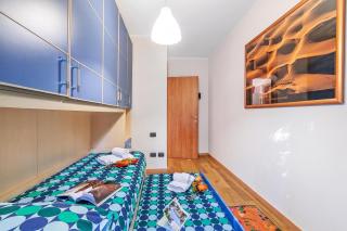 Blu Oltrelago: Leggiuno Lake Maggiore Apt w/ Shared Pool & Garden - Happy Rentals - Leggiuno - 4