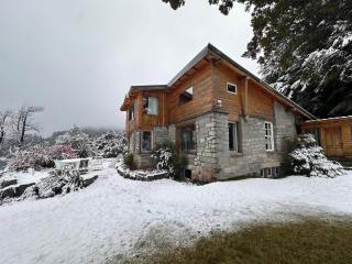 Gran casa con increíbles vistas y bajada privada al lago - 1
