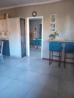 Entire House Art House Thaba nchu - 1