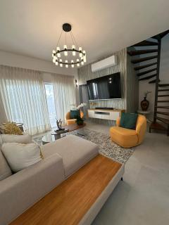 Penthouse Plaza Center - 9