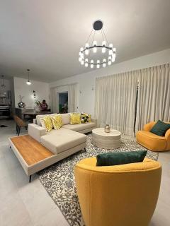 Penthouse Plaza Center - 8