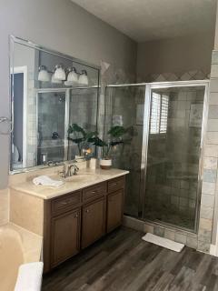 Grand Chateau Houston - A Luxury Home - 9