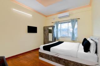 Hotel O Hindustan tower guest house - 9