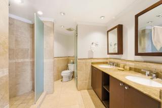 Modern Beachfront Condo with Pool - Sapphire 209 - 2