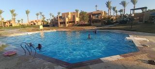 Stella Makadi Beach Chalet Free Beach & Pools access Sleeps 6 - 8