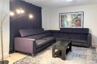 6 Mi to Dtwn! Centrally Located Sarasota Home - 6