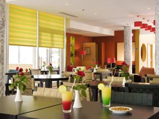 Ibis Cotonou - 8
