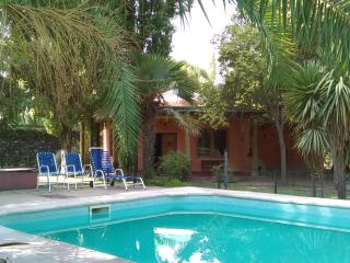 Casa rural con gran parque y piscina en zona privilegiada - 0