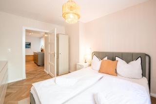 Modernes Design-Apartment mit großer Küche in Augsburger Altstadt Kapuzinergasse - Augusta (Augsburg) - 8