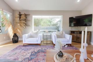South Congress Oasis Pool, Hot Tub & Sunroom - 6