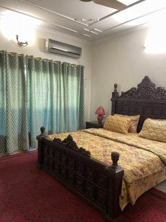 Fahad Executive Guest House Bani Gala Islamabad - 2
