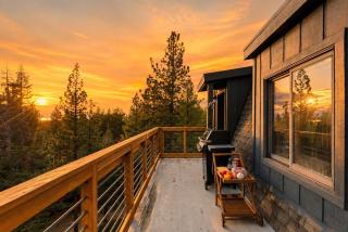 Tahoe Sanctuary - Hot Tub Sauna - Mtn Lake Views - Air Conditioning - 3