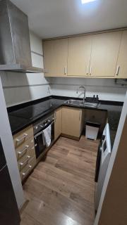 Apartamento con 2 habitaciones y 2 baños completos - 0