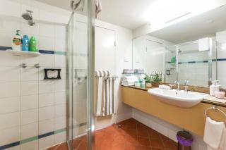 Top Floor Tropical Escape with King Bed, Pool & Balcony - 2