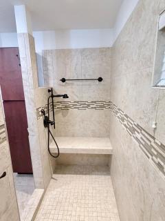 Luxury Coastal Retreat,Private Plunge pool,Outdoor Fire Pit - 2