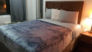 OSU 2 Queen Beds Hotel Room Wi-Fi 222 - 0