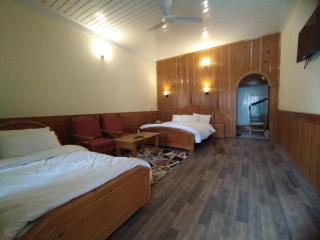 Sangam hotel and restaurant - 4