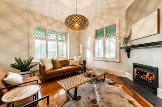 Bel Air Mansion - Sleeps 12 Villa - 1