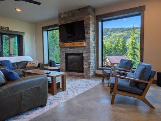 Paradise Condo 100,Hot Tub,MtnViews, Lift 5 Mile - 9