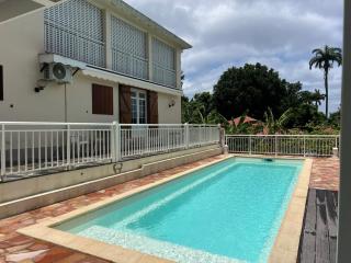 KAZ Léa avec piscine - 9