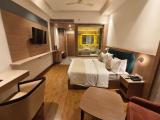 Hotel Golden Orchid - 1