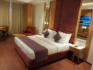 Hotel Golden Orchid - 4