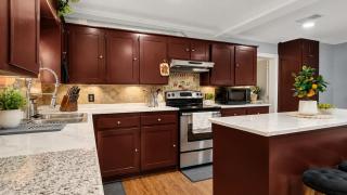 Spacious Home with Fast WiFi Near Downtown Sherman - 6