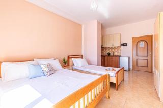 Radhima Res 18 - Studio Apt, Sea View, Kitchen - 2