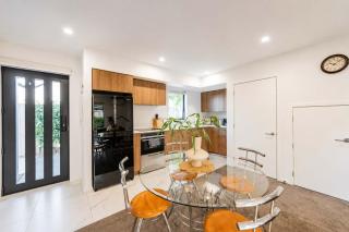 Designer 2BR Flat - Outdoor Sitting & Cozy Ambiance - 8